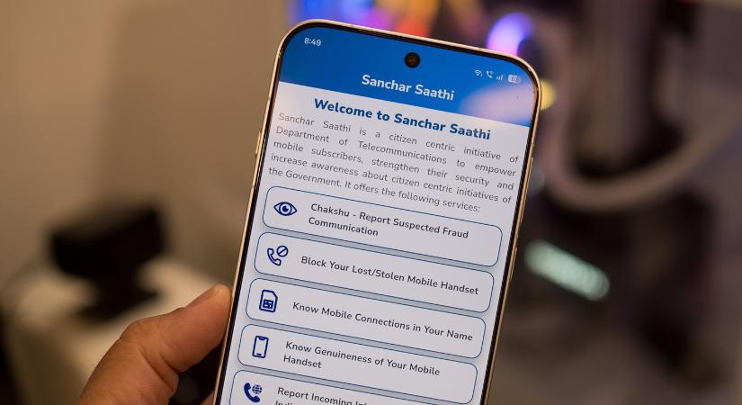Kormányzati appot írt elő India a mobilgyártóknak