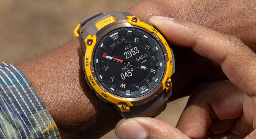 Megjelent kínálatunkban az AMOLED kijelzős Garmin Instinct Crossover