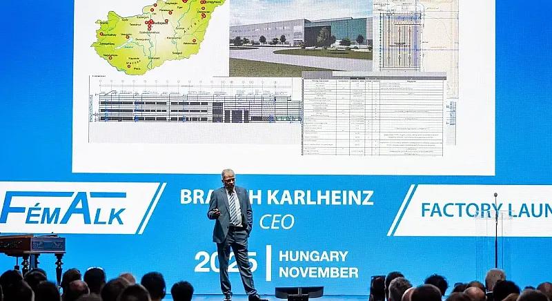 Új csarnokot avatott a FÉMALK Zrt