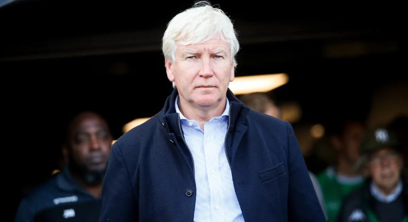 Az Afrika-kupa előtt kirúgták a kameruni válogatott szövetségi kapitányát