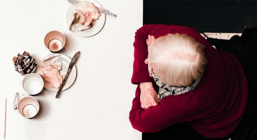 Tényleg jobb lenne télen korábban vacsorázni? – Meglepően sokat számíthat, mikor eszel