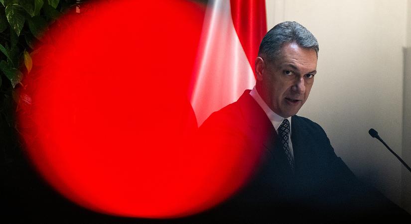 Lázár ráígért Vucicra: április helyett már ekkor robognának a vonatok a Budapest-Belgrád vonalon