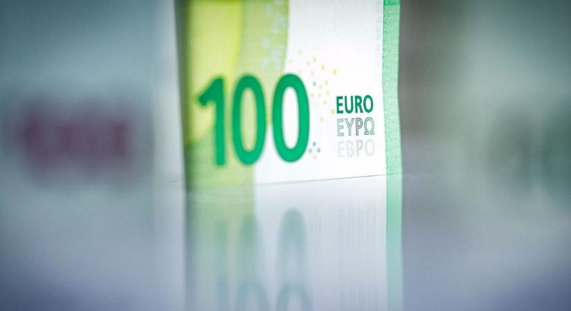 Megtorpant a forint, de még mindig erős szinteken időzik a magyar deviza