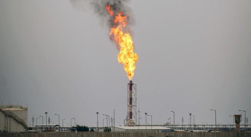 Trump nevet a markába: amerikai óriáscég szerezheti meg az oroszoktól a világ egyik legnagyobb olajmezőjét – Putyin kénytelen engedni