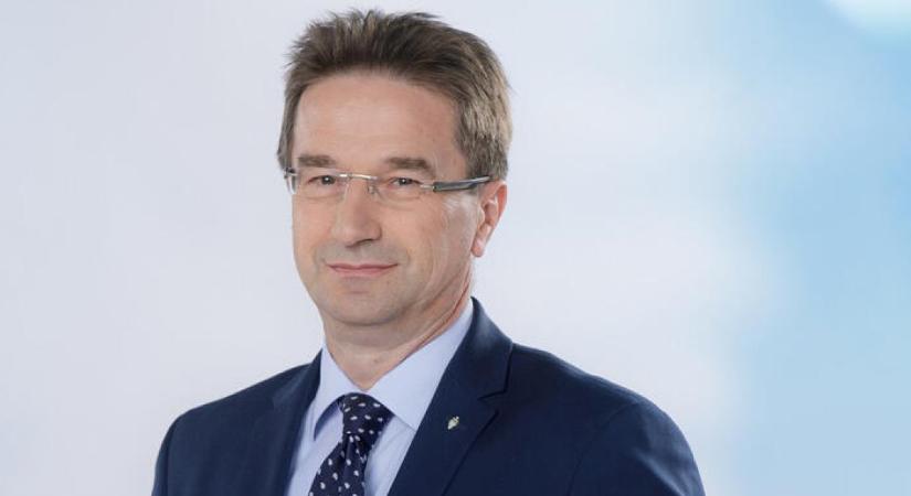 Megdöbbentő hír jött Völner Pálról