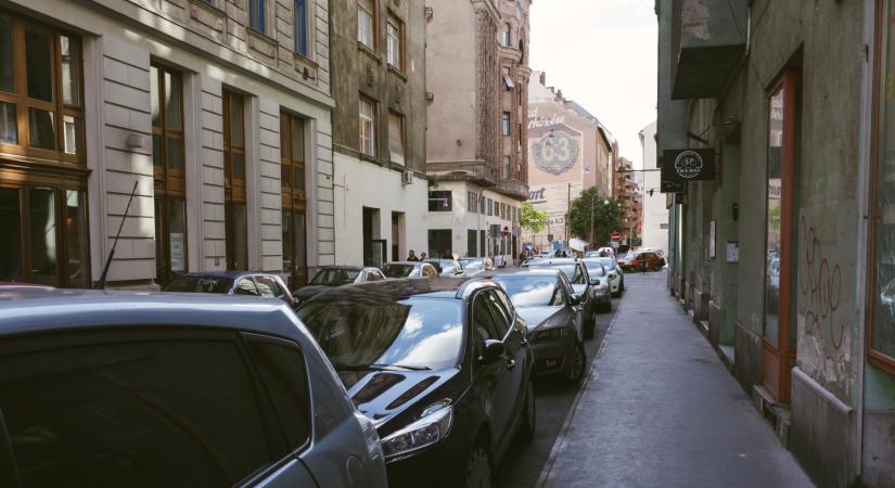 Fontos változás jön a budapesti parkolásban