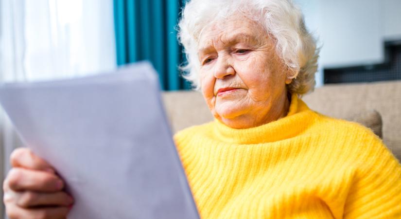Jó hír a nyugdíjasoknak: érkezik az emelt összegű juttatás