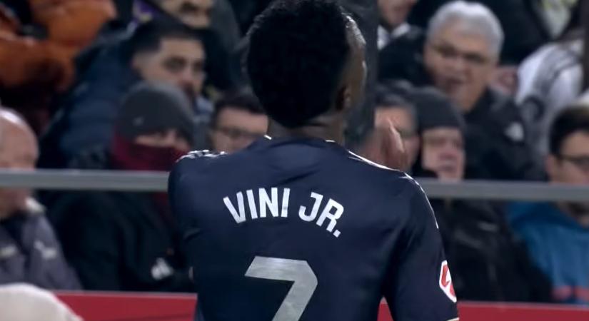 Újabb balhé Vinícius Jr. körül, anyáznak a katalán szurkolók