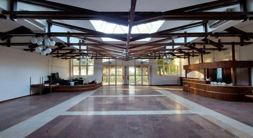 Ennek senki nem örül, lebontják az ikonikus épületet!