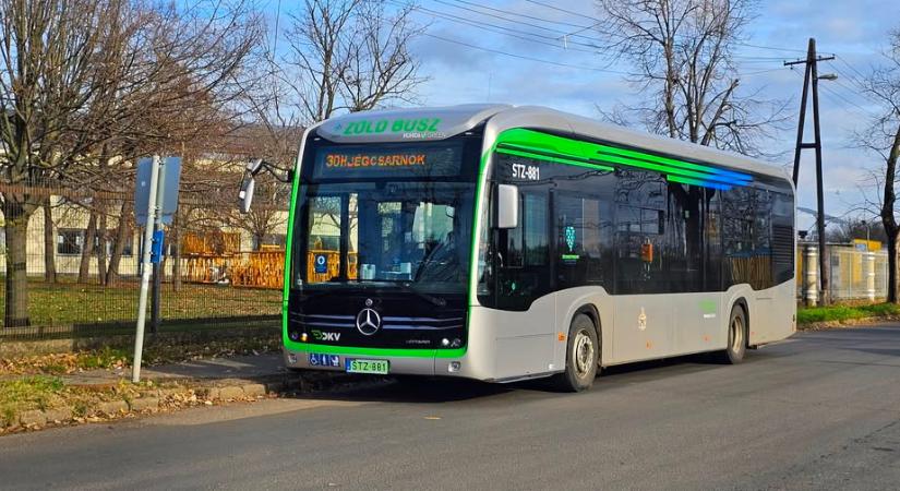 Technikai okok miatt rövidebb útvonalon közlekedik három debreceni buszjárat