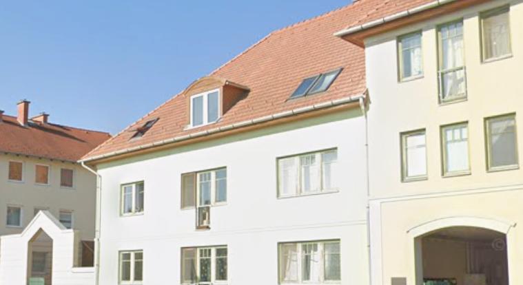 Átfogó ingatlanfelújítási-programba kezdett az egri önkormányzat és az EVAT Zrt.