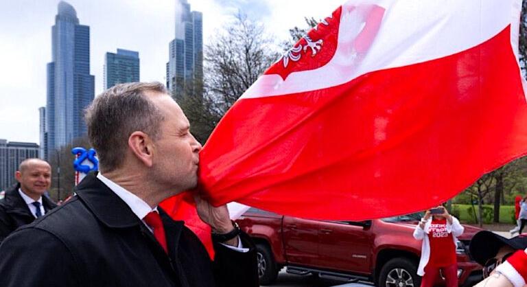 A lengyel elnök megvétózta a MiCA-törvényt – „valódi fenyegetést jelent a lengyelek szabadságára”