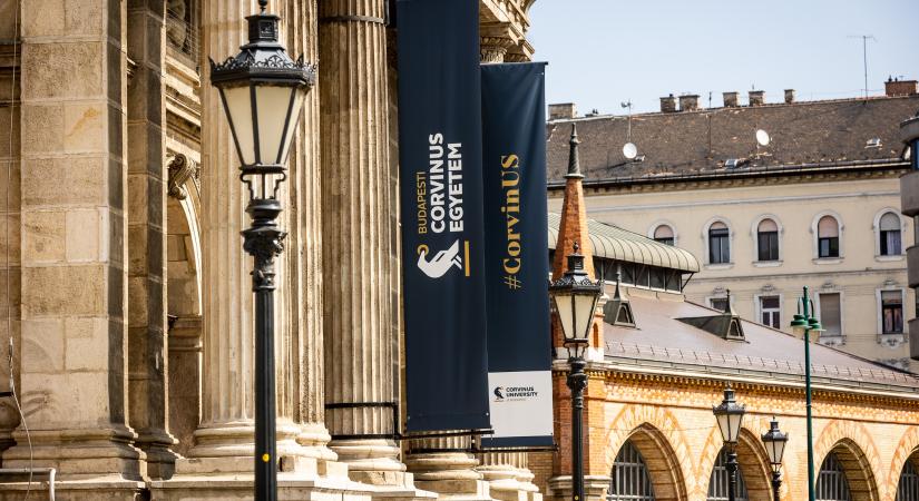 Átszervezik a nyelvoktatást a Corvinuson, több tanárt elbocsátottak