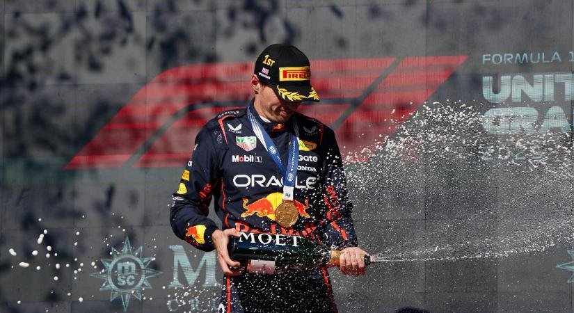 Új csapattársat kapott Max Verstappen