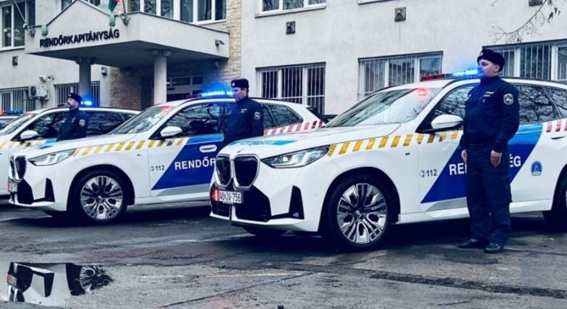 Nyolc új BMW-t kaptak a hajdúsági rendőrök, van köztük 375 lóerős is