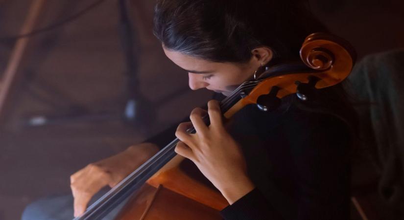 A komolyzene nem csak műfaj – út önmagunkhoz