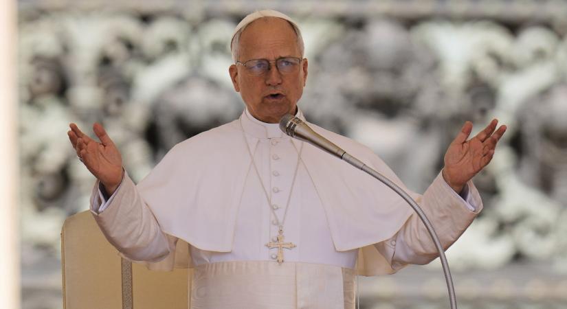 Végeláthatatlan embersokaság vett részt Leó pápa libanoni imáján