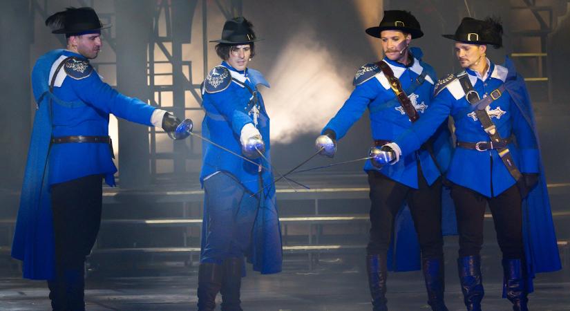 Nyári álmok a fa alatt: ünnepi hangolódás a Szegedi Szabadtérivel