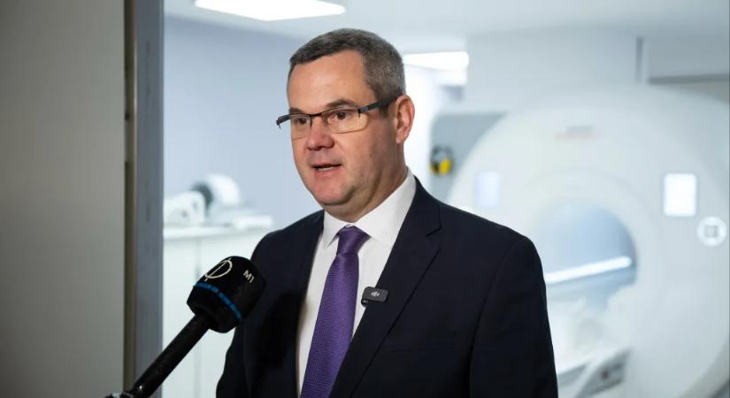 Takács Péter: A stílusért elnézést kérek, hiba volt