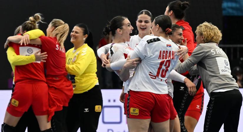 Hatgólos hátrányból fordítottak a szerbek a spanyolok ellen a középdöntő nyitányán