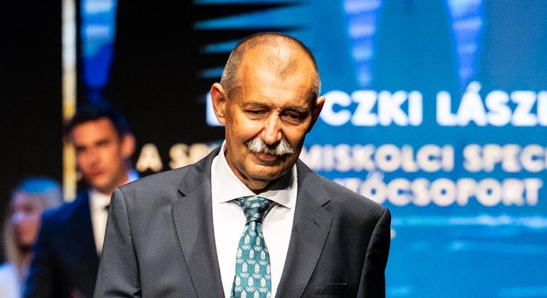 Pénteken kísérik utolsó útjára Lehoczki Lászlót, Mancs gazdáját