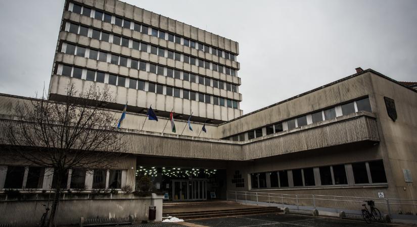 Szombathelyi bölcsőde, és óvoda fejlesztések, gyermekjóléti, szociális, és egészségügyi szolgáltatások bővítése is szerepelnek a frissen megjelent közbeszerzési értesítőben