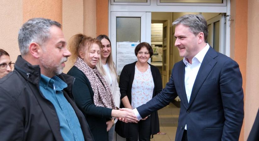 Selaković elment az ügyészségre, de közölték vele, hogy lejárt a munkaidő