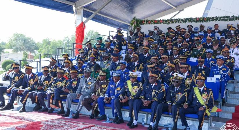 Kiderült, ki volt az a magyar katonatiszt, aki feltűnt a csádi katonai parádén