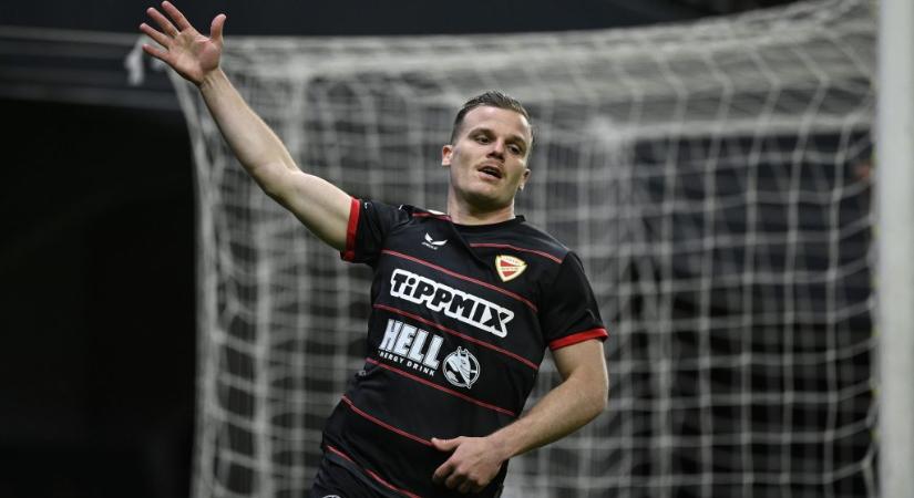 A DVTK megbüntette a szurkolókkal közösségi oldalán vitatkozó focistáját