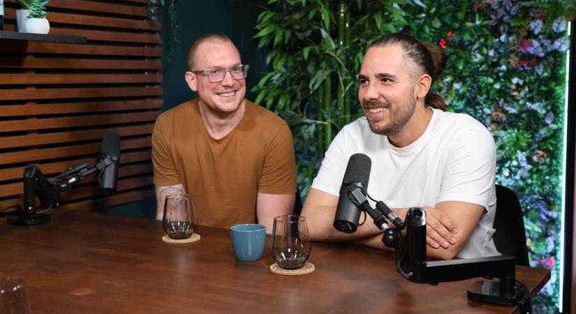 Megcsináltuk! Konyhai kevergetésből született a Cseles, a felnőttszörp