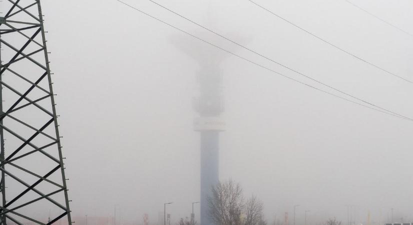 Nem enged minket a szürkeség, ilyen időjárás vár ránk ma