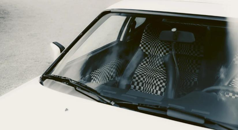 Pasha, Tartan és Pepita – újra kaphatók a Porsche legendás szövetkárpitjai