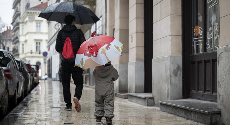 Szitálás és ónos eső veszélye miatt is érdemes felkészülni a szerdai időjárásra