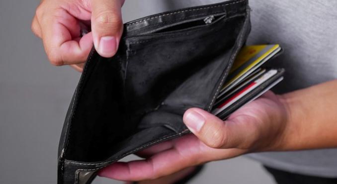 734 millió forintra nőtt októberre a tankerületi központok lejárt tartozása