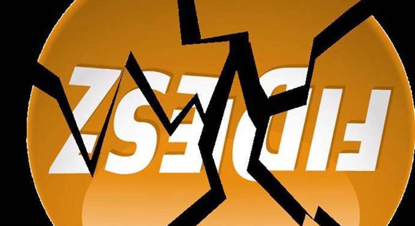 Tanulságos történet Agárdról, avagy így távozik egy bebetonozott nemzeti-magyar ‘szia, uram’…