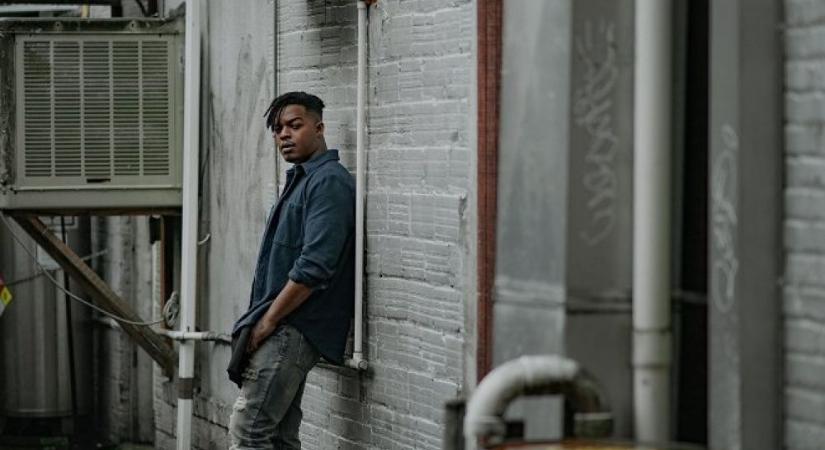 Mindig eljön az éj: Amcsi nyomorpornó (kritika)