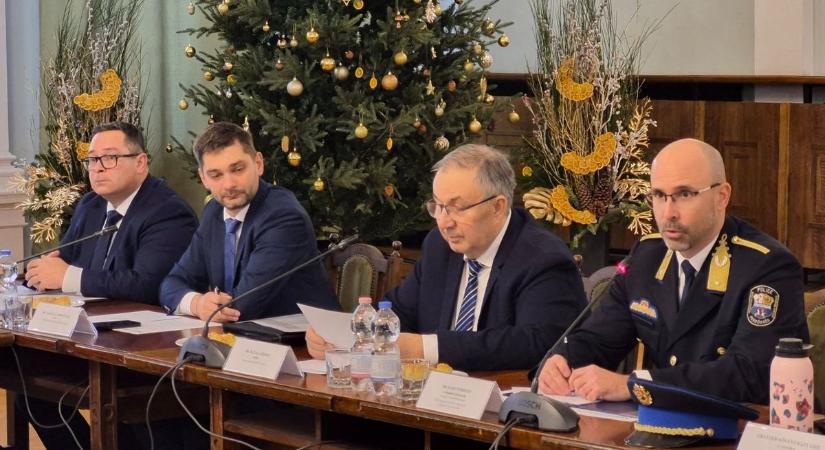 Új korszak kezdődik: megszületett Jász-Nagykun-Szolnok vármegye védőpajzsa