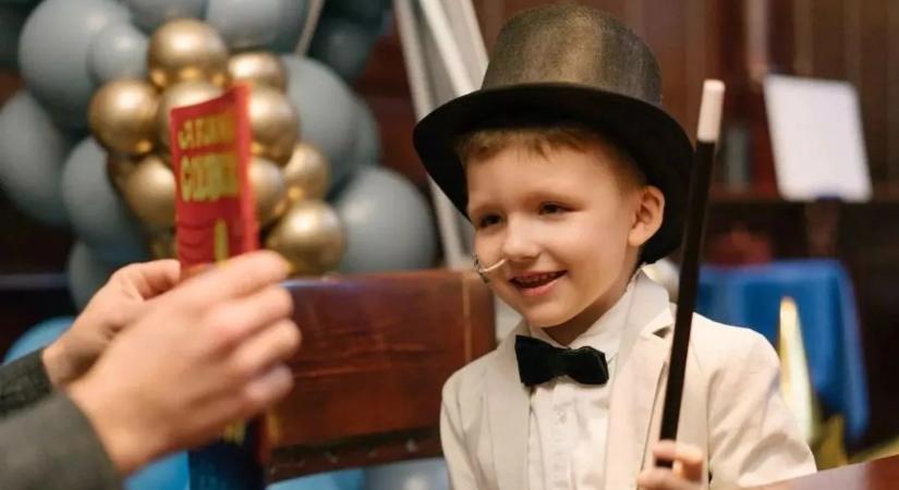 Megszakad a szív: halálos beteg kisfiú utolsó kívánsága vált valóra, ez volt a kérése