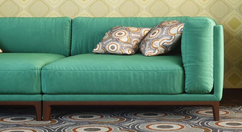 Durva, mit rejtett a netről rendelt kanapé – Alig hittek a szemüknek az új tulajdonosok