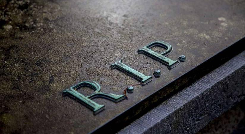 2025. színész halál- Legyen könnyű nekik a föld!