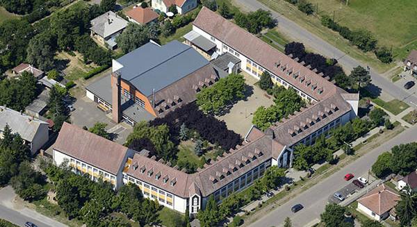 Energiahatékony megújulás kezdődhet az abádszalóki iskolában