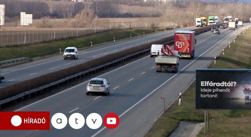 Jön a kedvezményes autópálya-matrica: ők vehetik igénybe