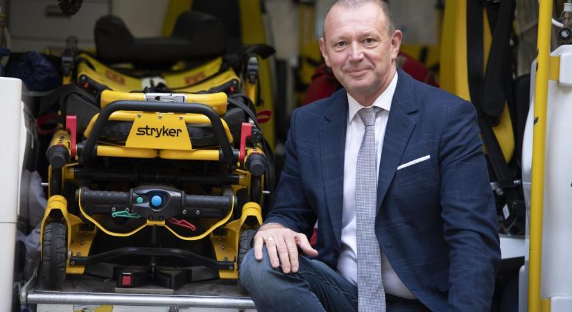 Kerek születésnapot ünnepel Győrfi Pál, a mentők szóvivője