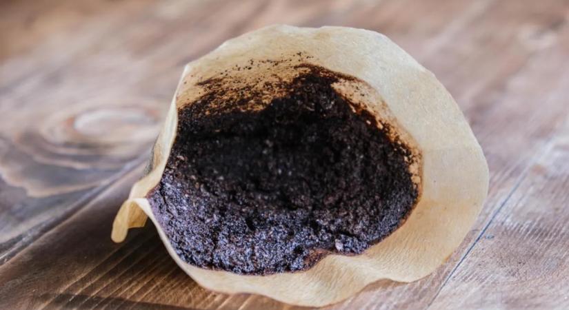 Ezért ne öntsd a lefolyóba a kávézaccot – nagyobb gondot okozhat, mint hinnéd