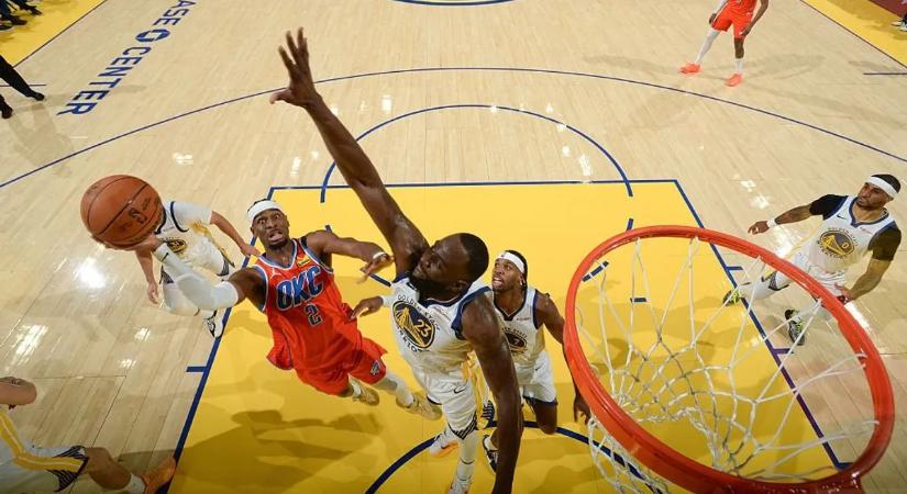 Nyert a Warriors otthonában, és továbbra is hasít a címvédő OKC – videó