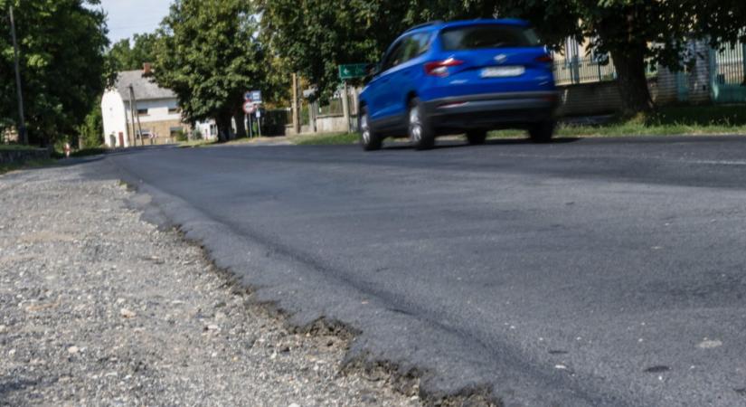 Több mint száz település külterületi útfejlesztését támogatja a kormány