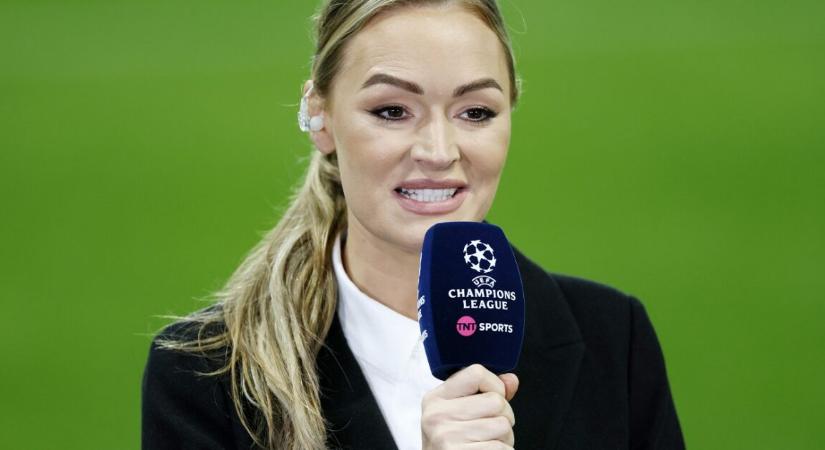 Élő adásban esett össze a híres műsorvezetőnő