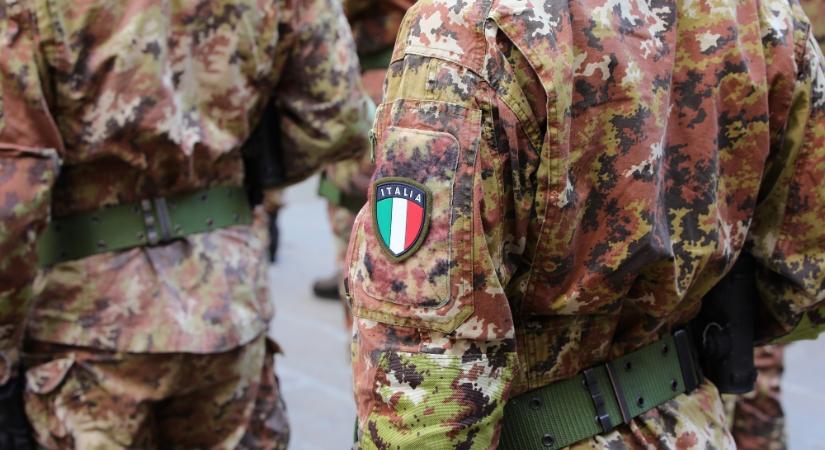 Olaszországban a fiatalkorúak hatvannyolc százaléka nem menne el katonának