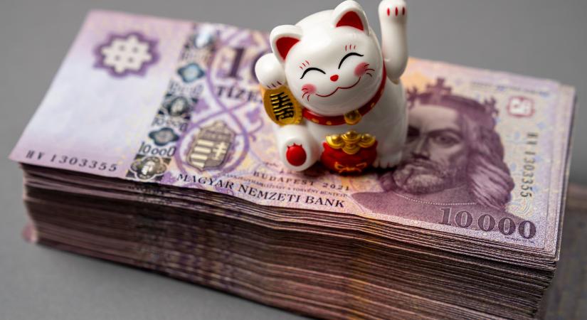 Két éve nem volt ilyen erős a forint az euróval szemben