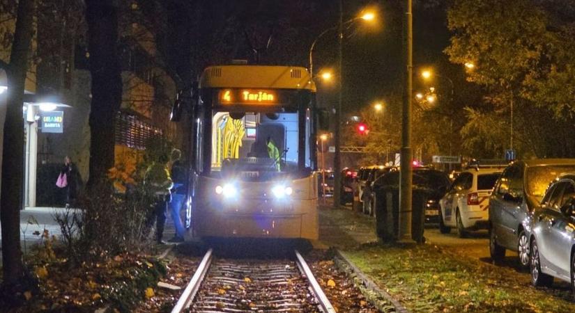Fiatal férfit sodort el a villamos Szegeden